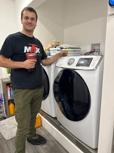 Miami appliance repair tech